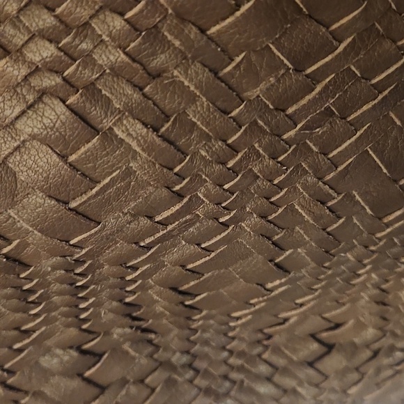 Day & Mood Greta Woven Genuine Leather Shoulder Purse Convertible Backpack Bag - Picture 13 of 15